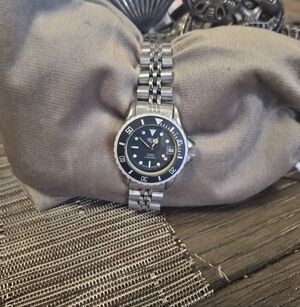 Women's Stainless Steel Black Dial Watch - Heuer